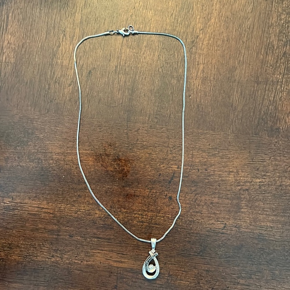 Kay diamond necklace - Picture 2 of 9